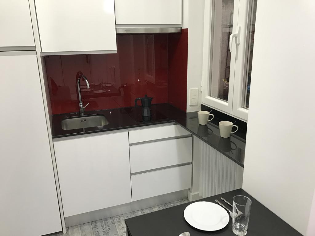 Smart-Tech Plaza Apartment サラマンカ エクステリア 写真
