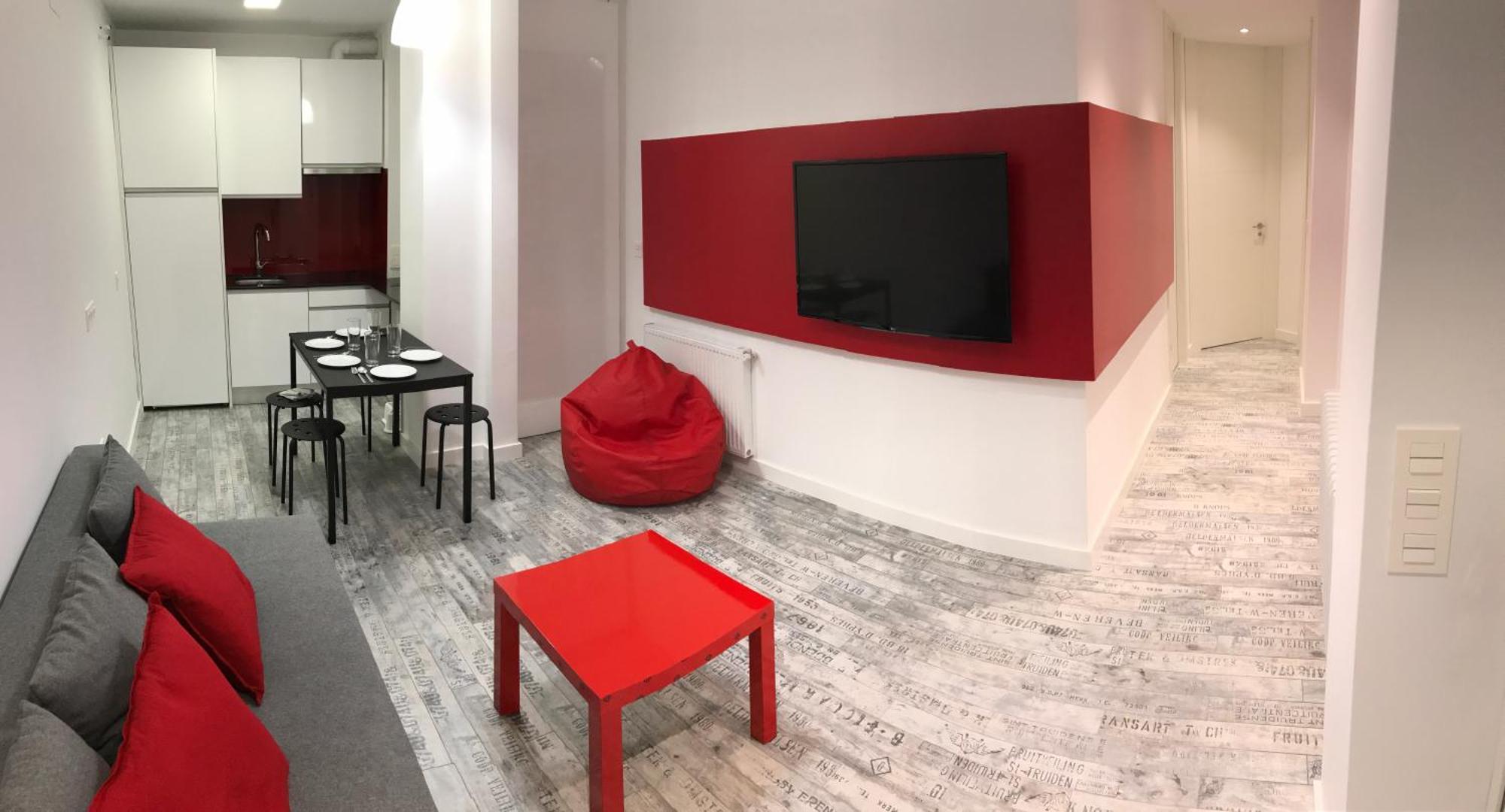 Smart-Tech Plaza Apartment サラマンカ エクステリア 写真